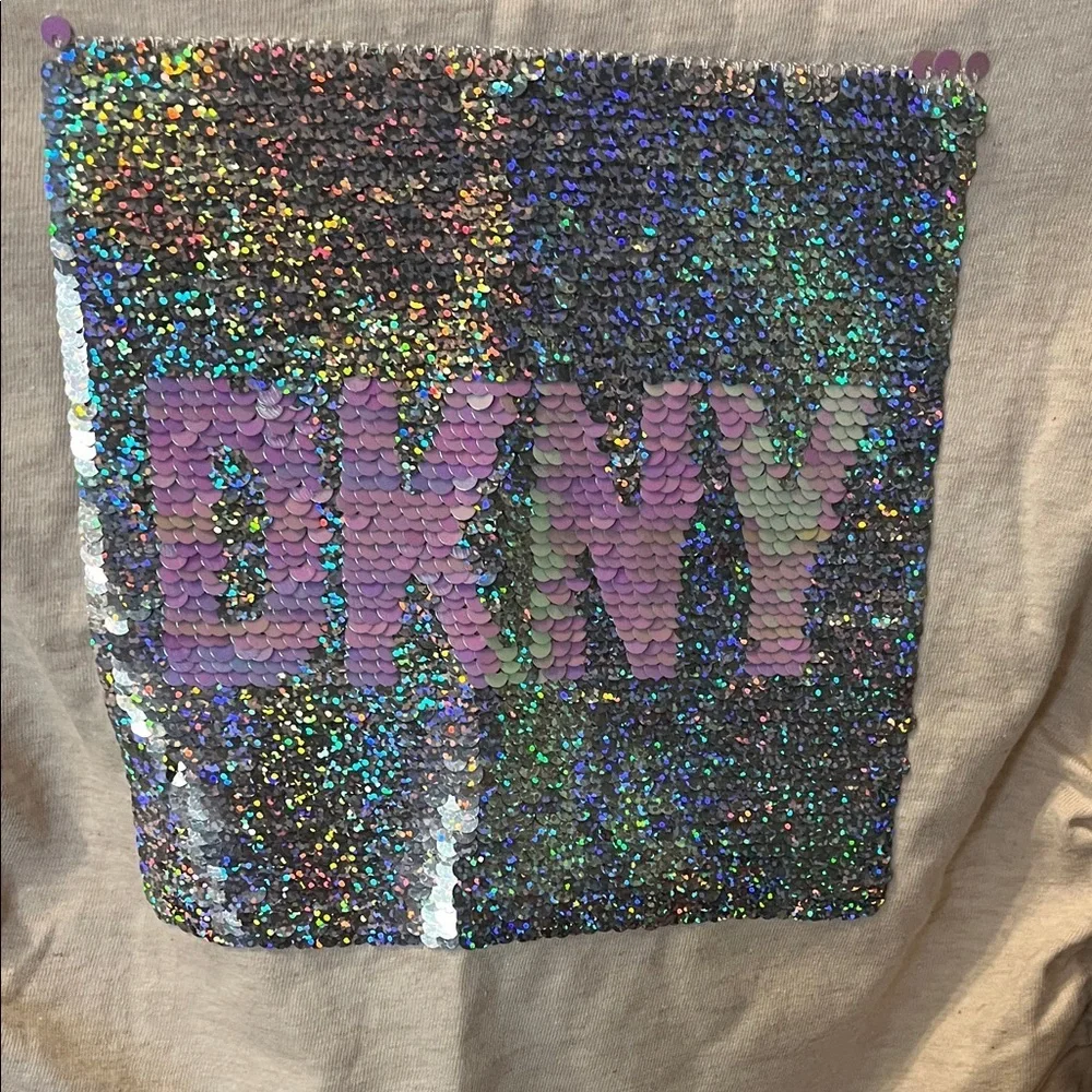 DKNY Flip Sequin Longsleeve T-Shirt NWT Girls Size 5